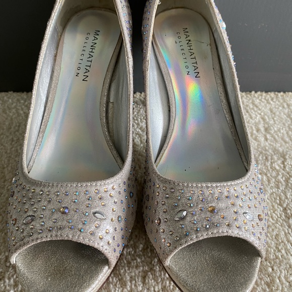 Shoes - Formal dress heels